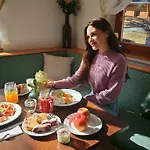 Pohorje Village Wellbeing - Family Bolfenk Appartement *