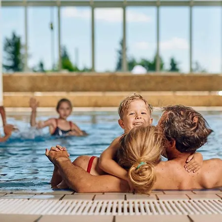 Pohorje Village Wellbeing - Family Bolfenk Apartment